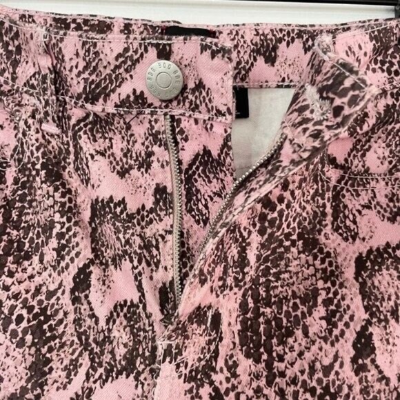 BDG Urban Outfitters Snakeskin Print High Waisted Skinny Jeans Pink Size 24 - Picture 12 of 15